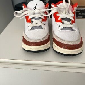 Toddler shoes/ no box